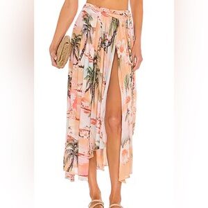 Agua Bendita Size M • Kaylee Luau Tropical Skirt.